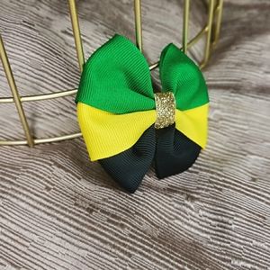 Little Girl's Hairbow Clip